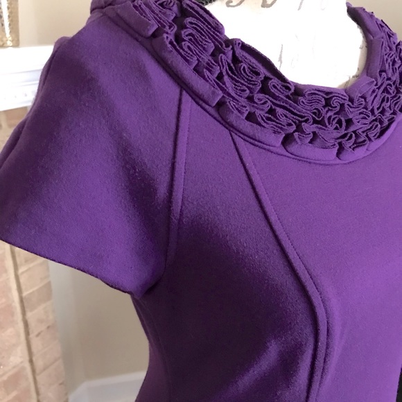 JONES NEW YORK  PURPLE RUFFLED NECKLINE DRESS Size 8 ( Medium) - Picture 5 of 14
